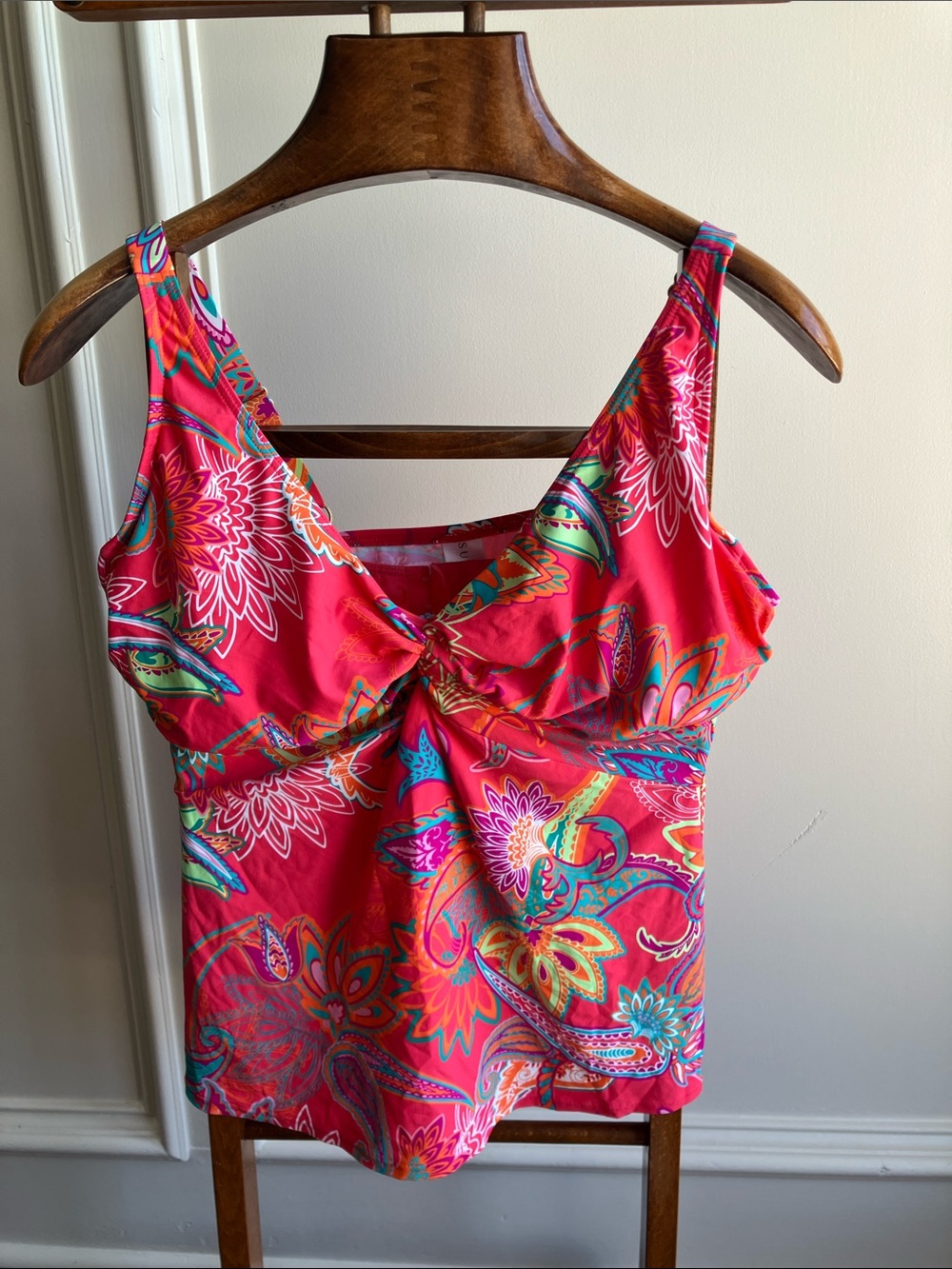 Women’s Floral Twist-Front Swim Top - Pink Multi